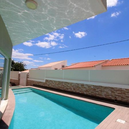 Boliqueime Amazing Villa With Pool By Homing Bagian luar foto