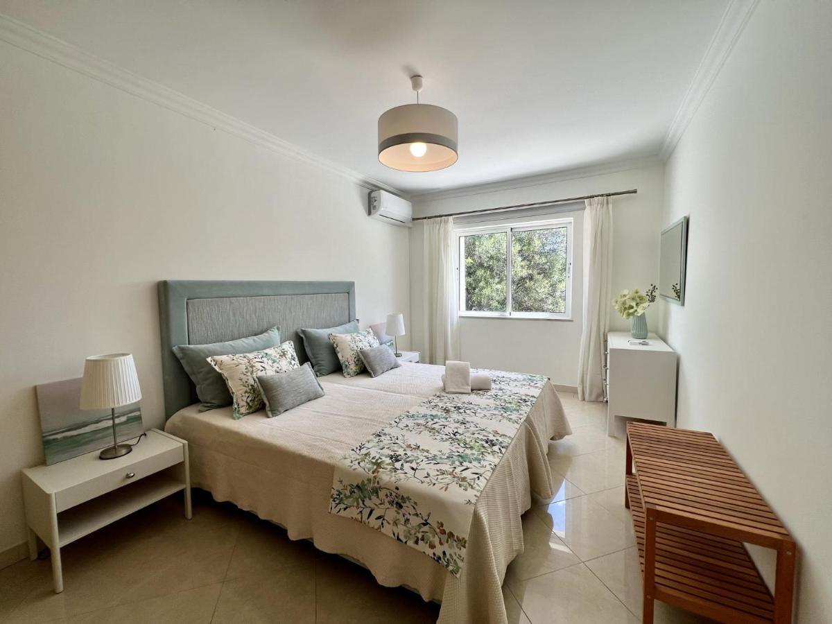 Boliqueime Amazing Villa With Pool By Homing Bagian luar foto