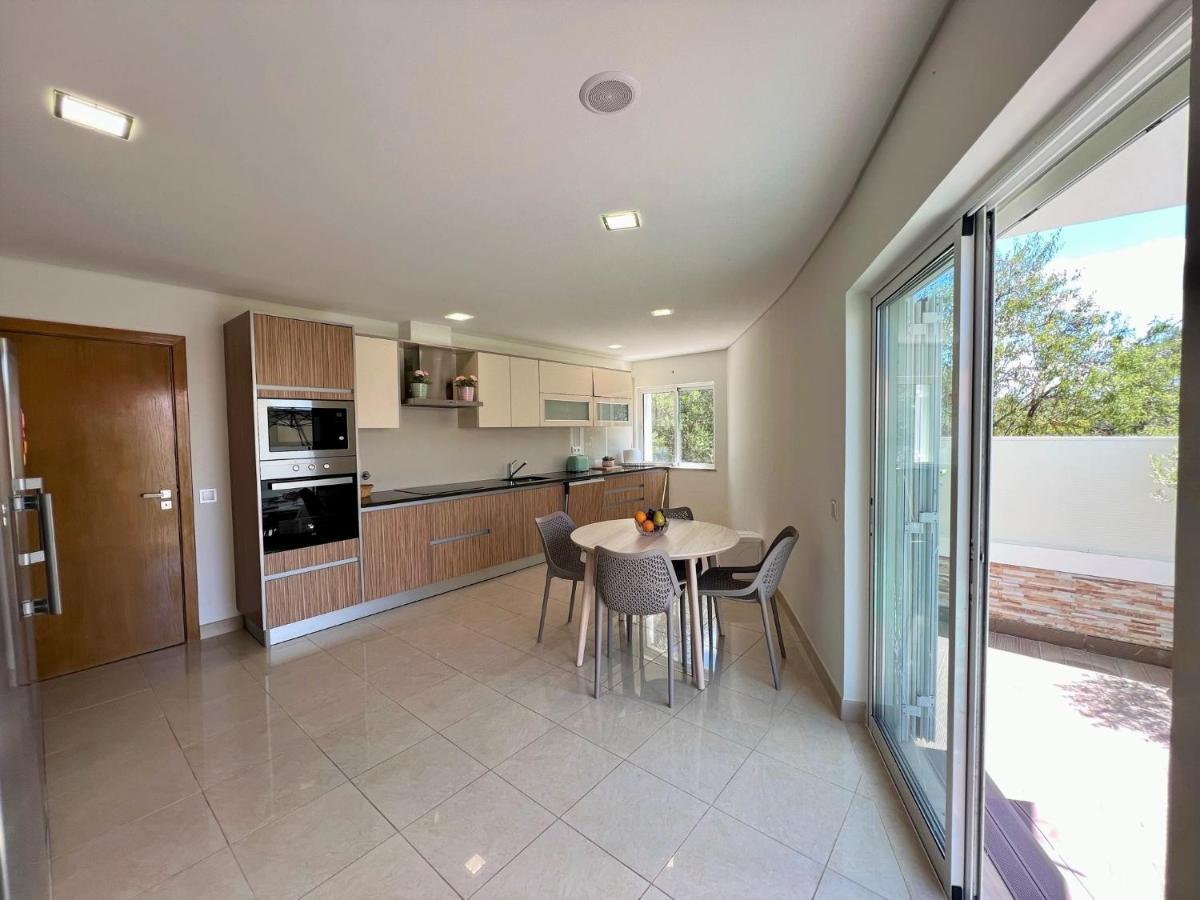 Boliqueime Amazing Villa With Pool By Homing Bagian luar foto