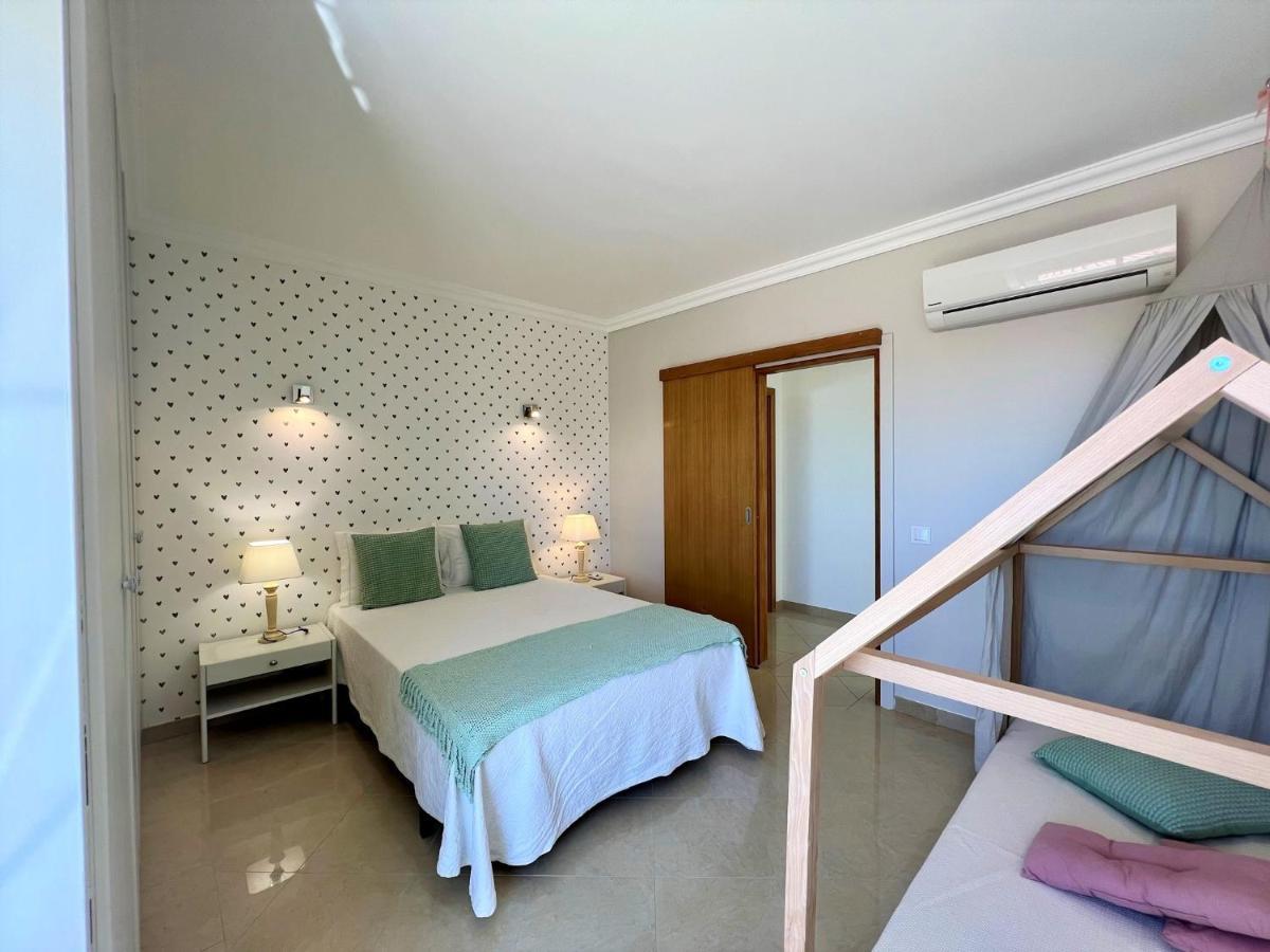Boliqueime Amazing Villa With Pool By Homing Bagian luar foto