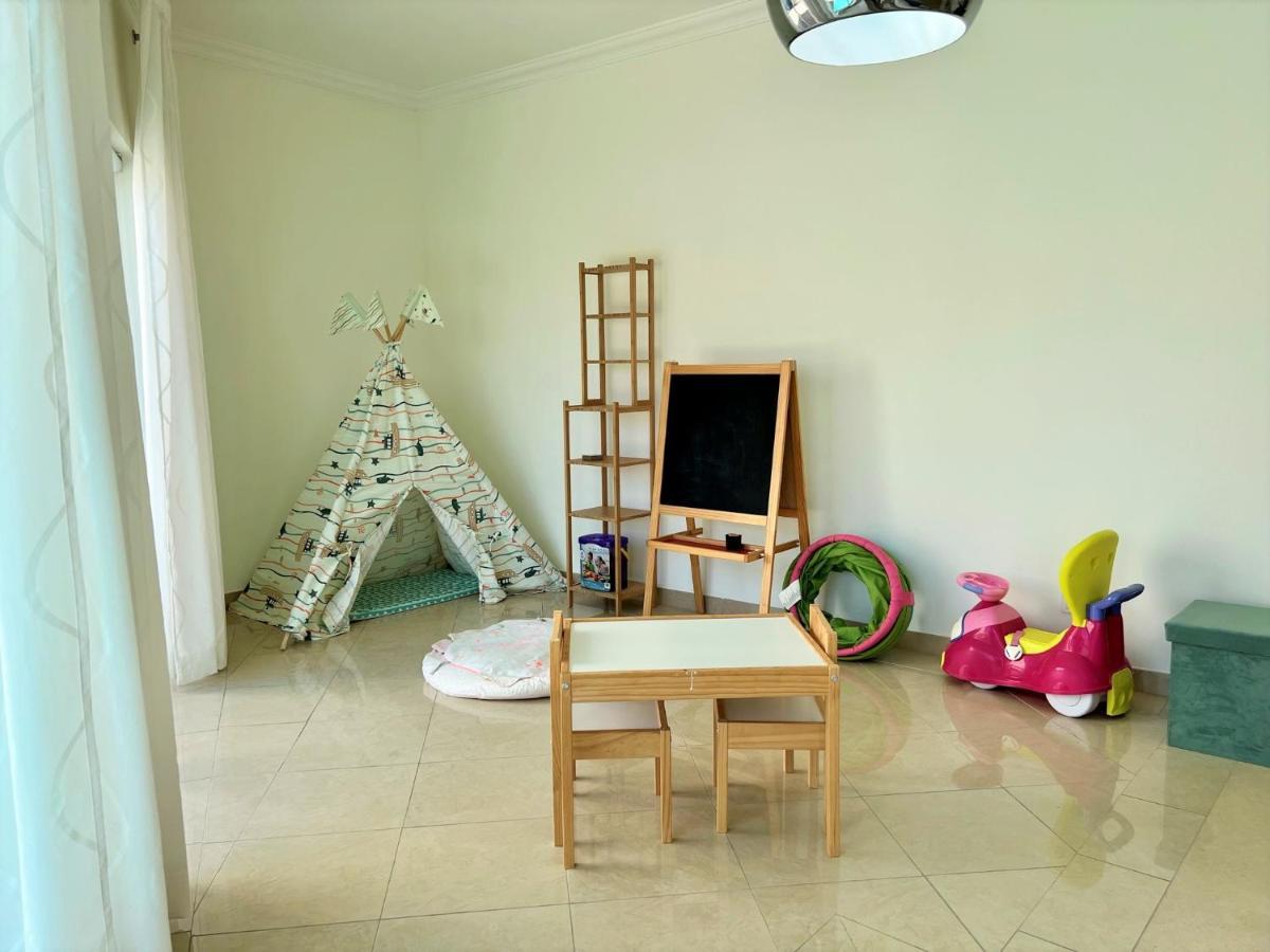 Boliqueime Amazing Villa With Pool By Homing Bagian luar foto