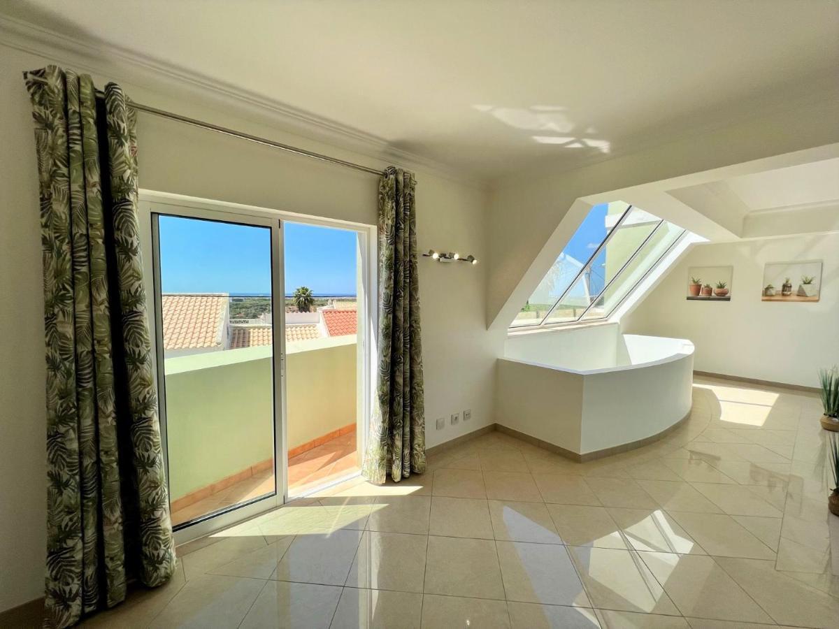 Boliqueime Amazing Villa With Pool By Homing Bagian luar foto