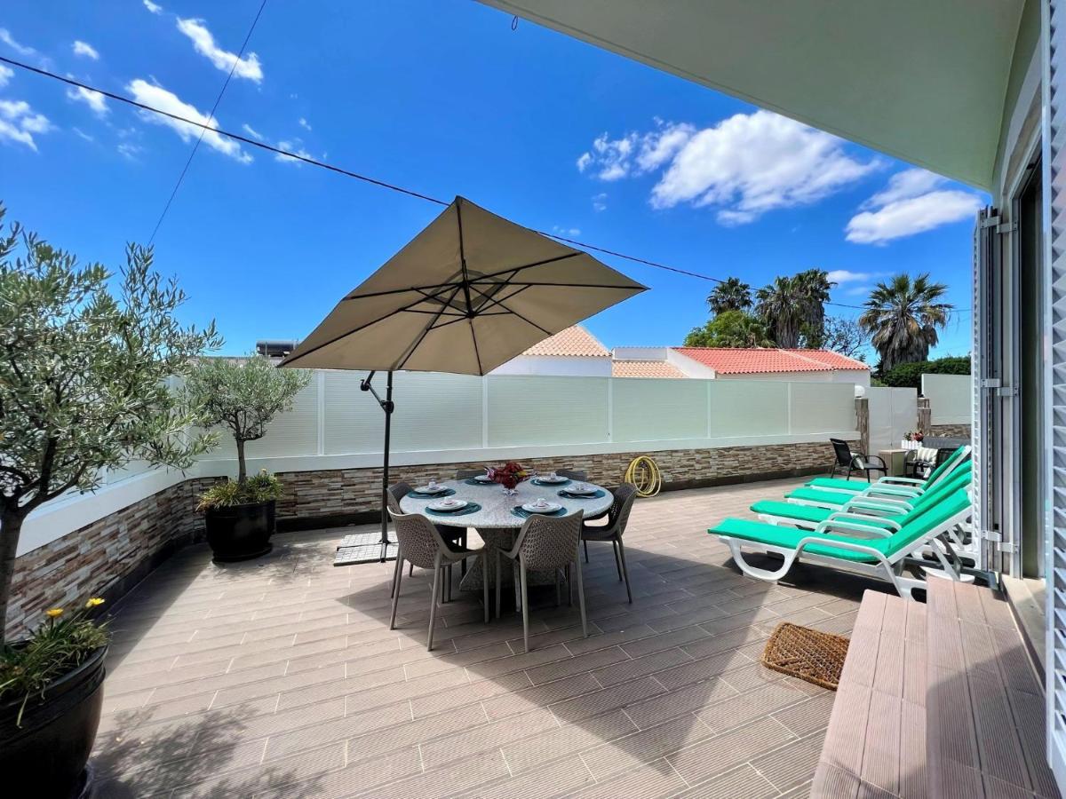 Boliqueime Amazing Villa With Pool By Homing Bagian luar foto