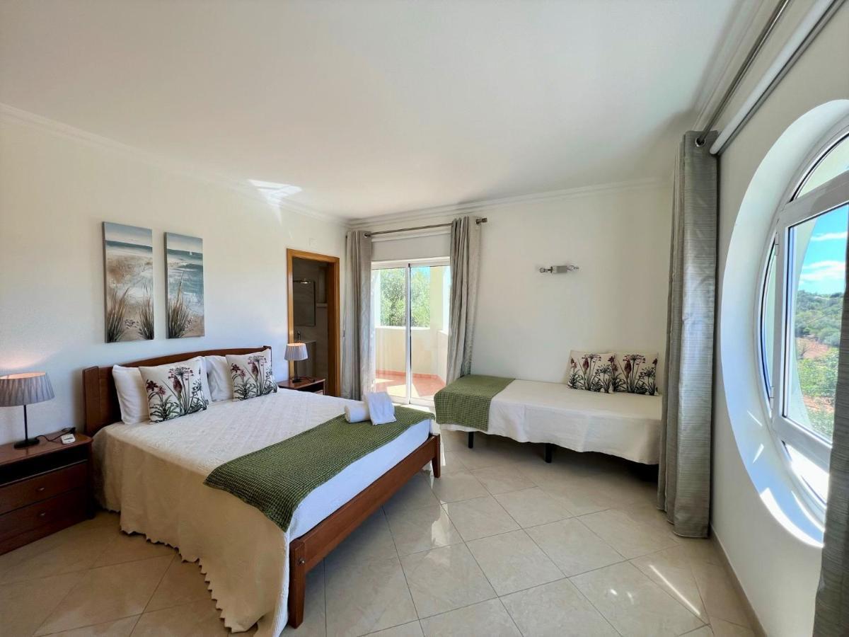 Boliqueime Amazing Villa With Pool By Homing Bagian luar foto